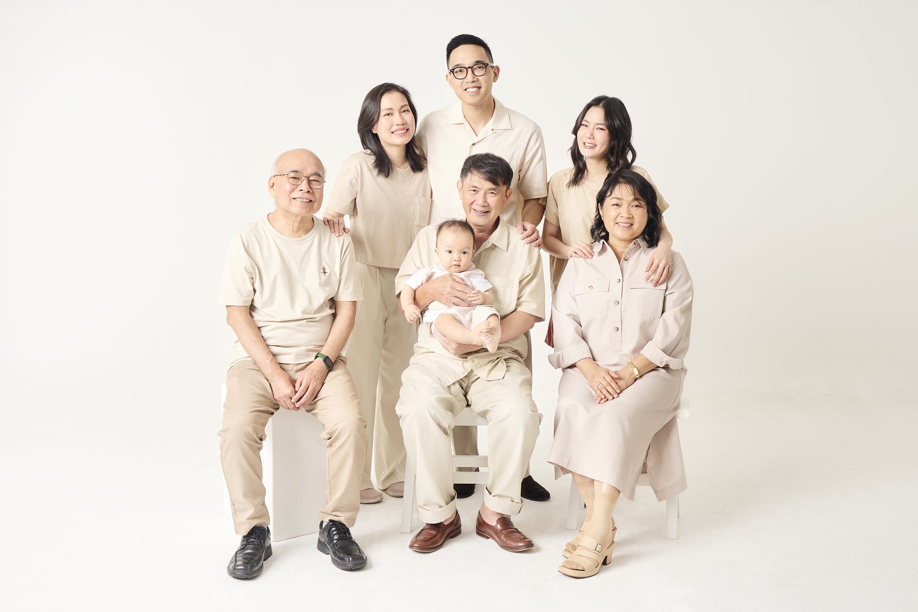 ภาพถ่ายครอบครัวโดย La Muntra Studio