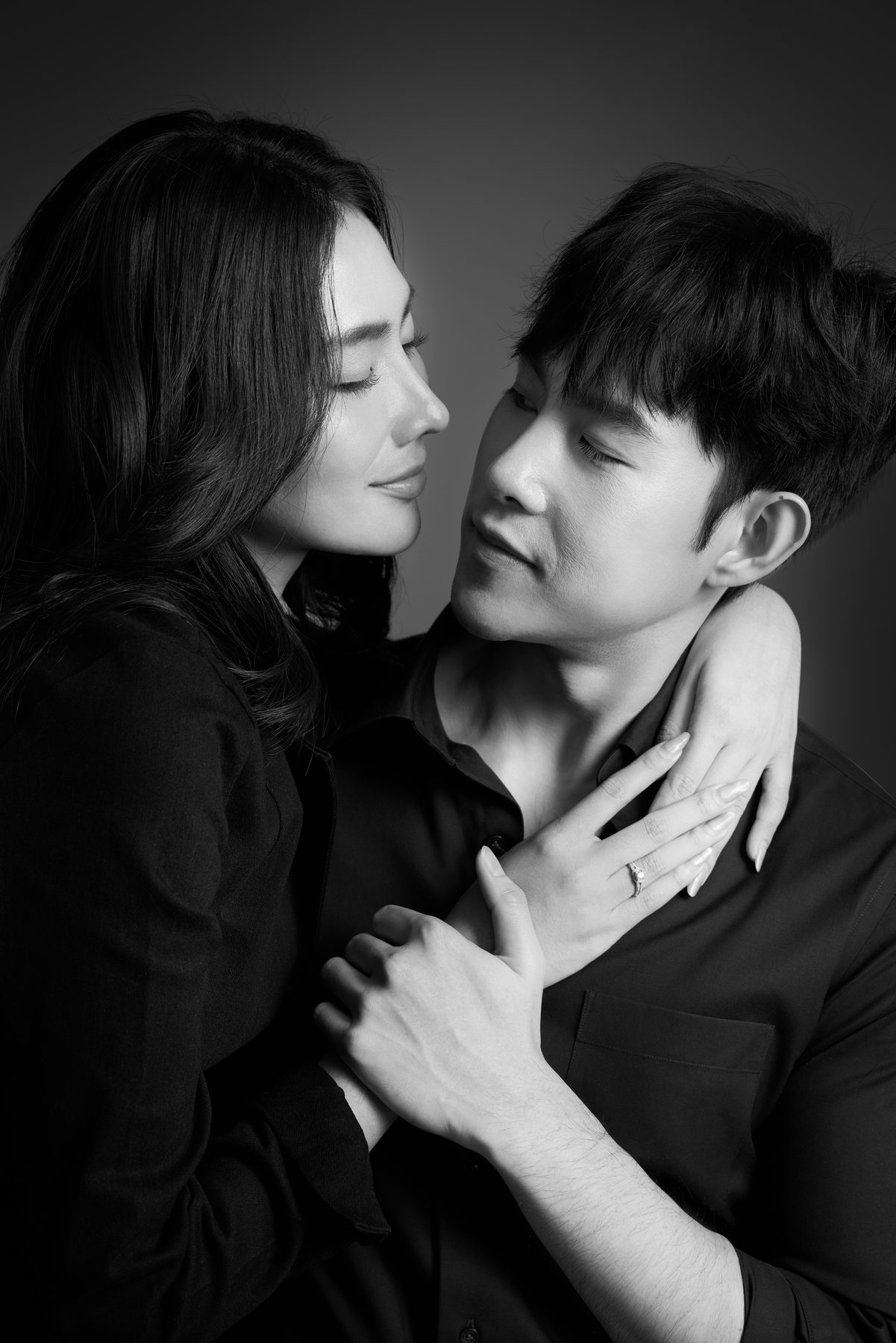 ภาพถ่ายพรีเวดดิ้งโดย La Muntra Studio