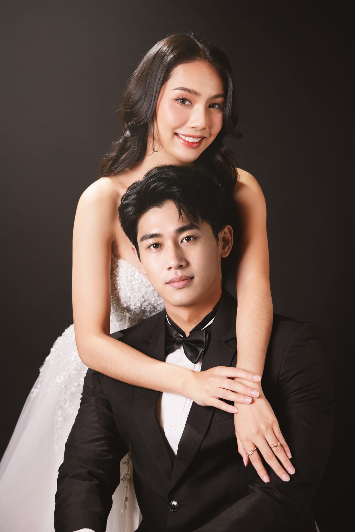 ภาพถ่ายพรีเวดดิ้งโดย La Muntra Studio